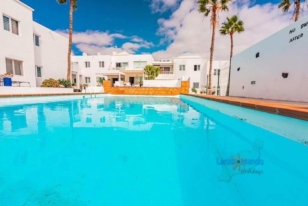 Vivienda Vacacional Casa Las Cucharas Costa Teguise Bagian luar foto