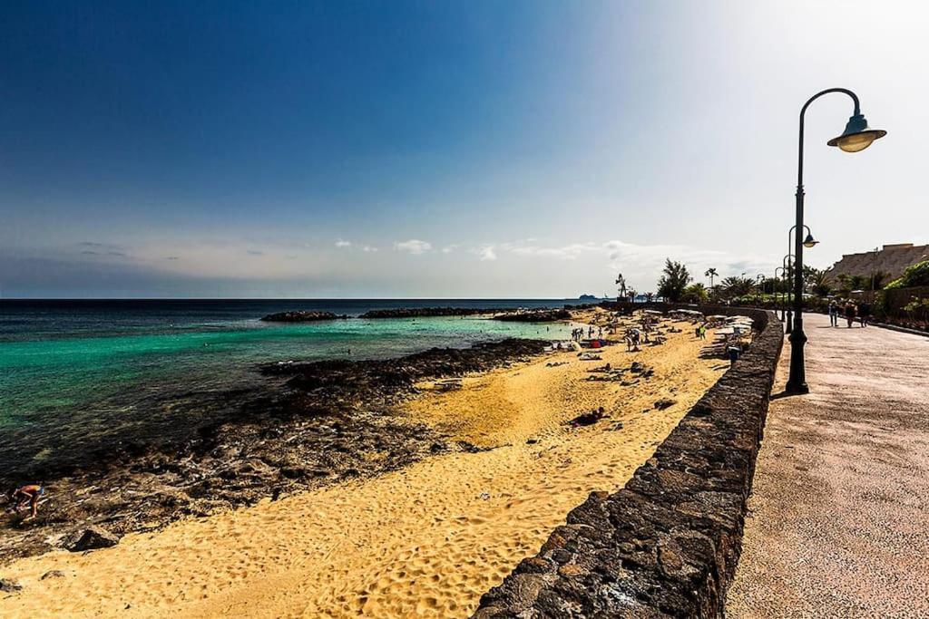 Vivienda Vacacional Casa Las Cucharas Costa Teguise Bagian luar foto
